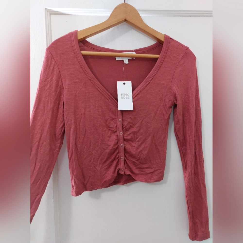 Pink Long Sleeve Crop Top with Buttons by Pink Rose. Size Small.